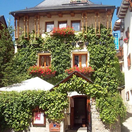 Hotel Casa Socotor Sallent De Gallego Exterior photo